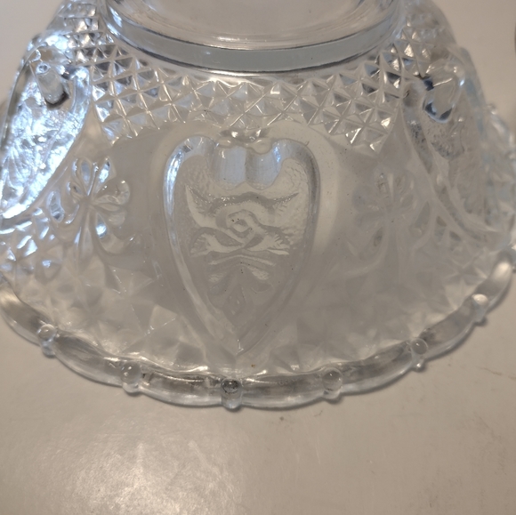 KIG Malaysia Cut Glass Candy Dish Heart Floral Design With Lid 6 3/4" - Picture 3 of 6